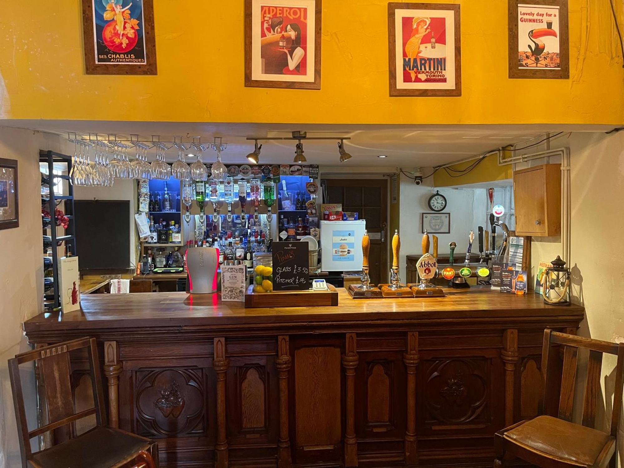 멜튼모우브레이 The Kings Arms B&B 외부 사진
