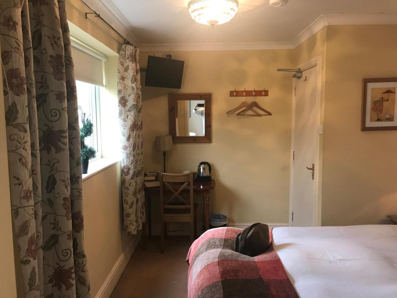 멜튼모우브레이 The Kings Arms B&B 외부 사진