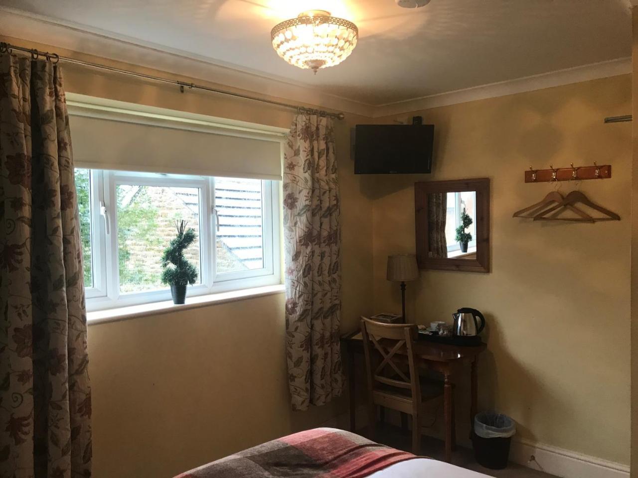 멜튼모우브레이 The Kings Arms B&B 외부 사진